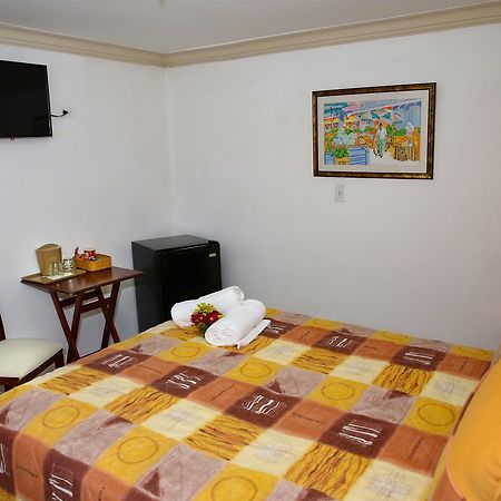 Hotel Los Jardines Santiago De Los Caballeros Luaran gambar